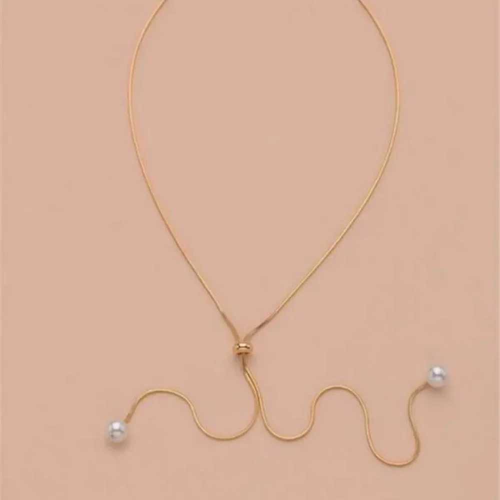 Gold Color Snake Chain Faux Pearl Decorated Necklace - Picture 2 of 4